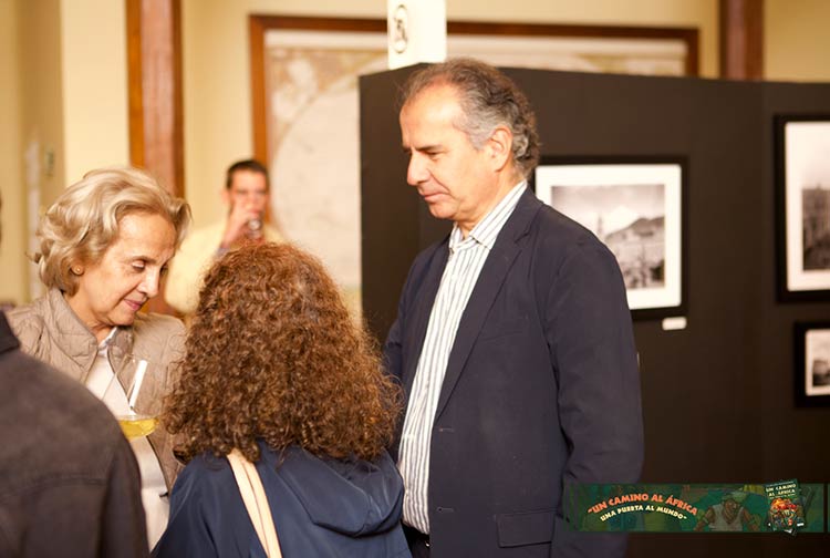 lanzamiento_libro_africa_claraichaves_31